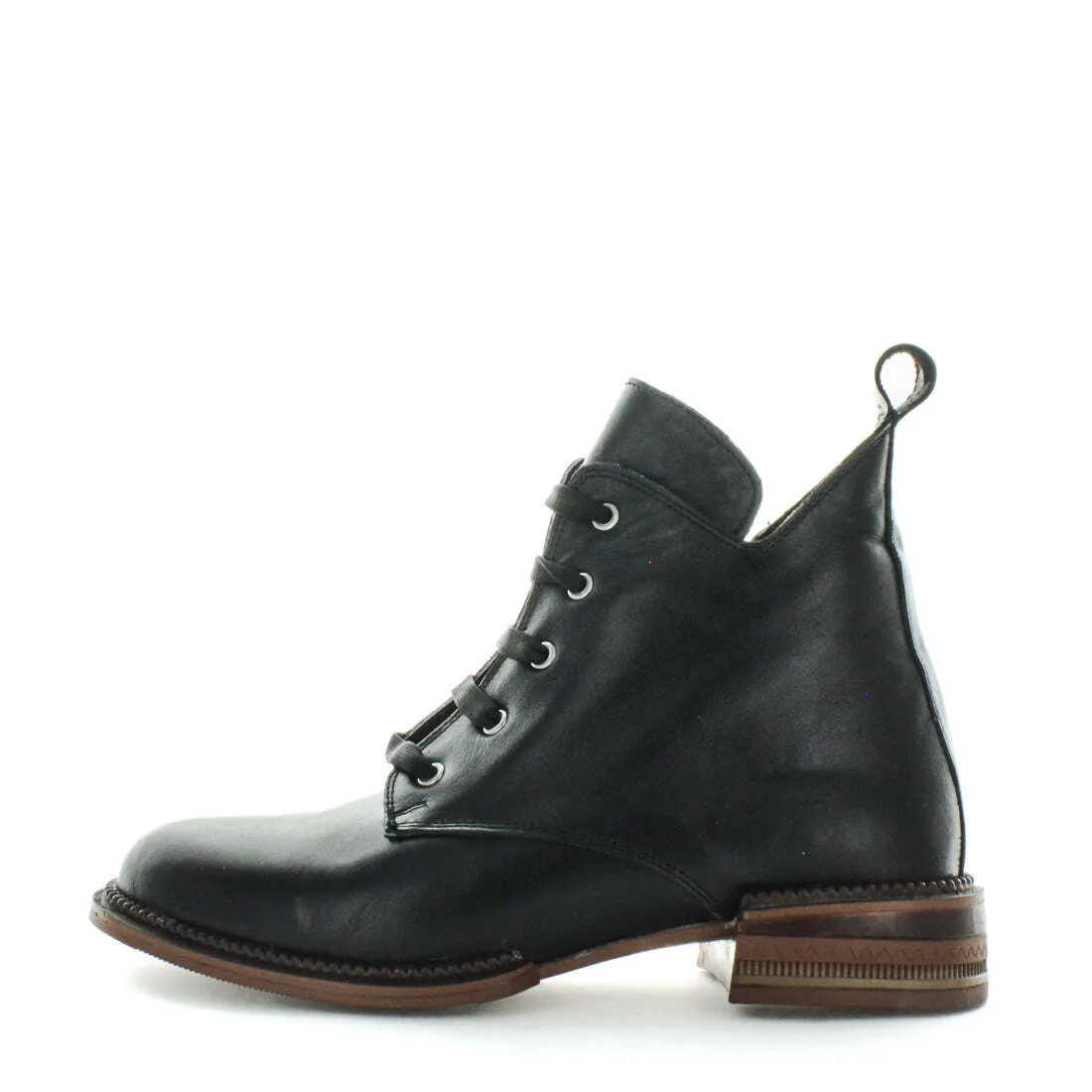 HAYWARD - Black