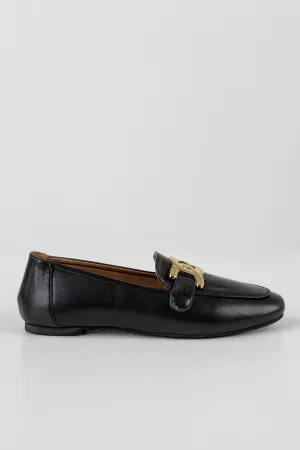 Loafers with chain