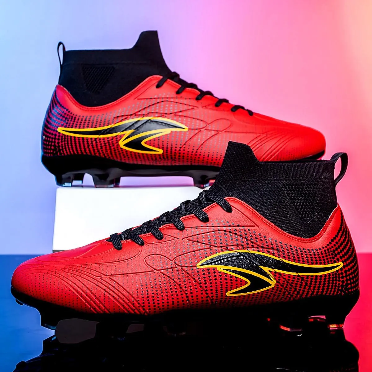 Men's Anti Slip and wear-Resistant Soccer Shoes, Indoor and Outdoor Artificial Turf Training Football Shoes, Breathable and Comfortable