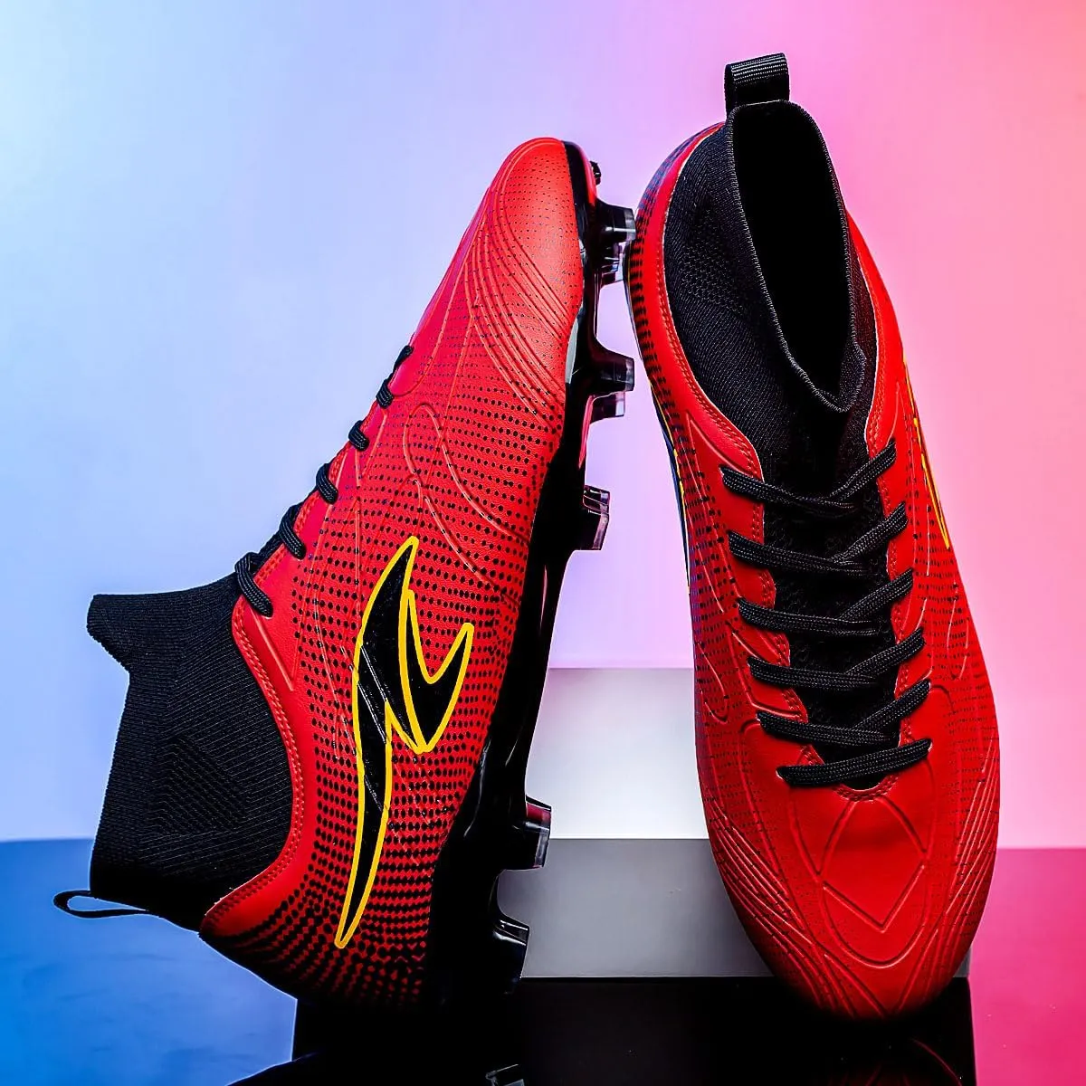 Men's Anti Slip and wear-Resistant Soccer Shoes, Indoor and Outdoor Artificial Turf Training Football Shoes, Breathable and Comfortable
