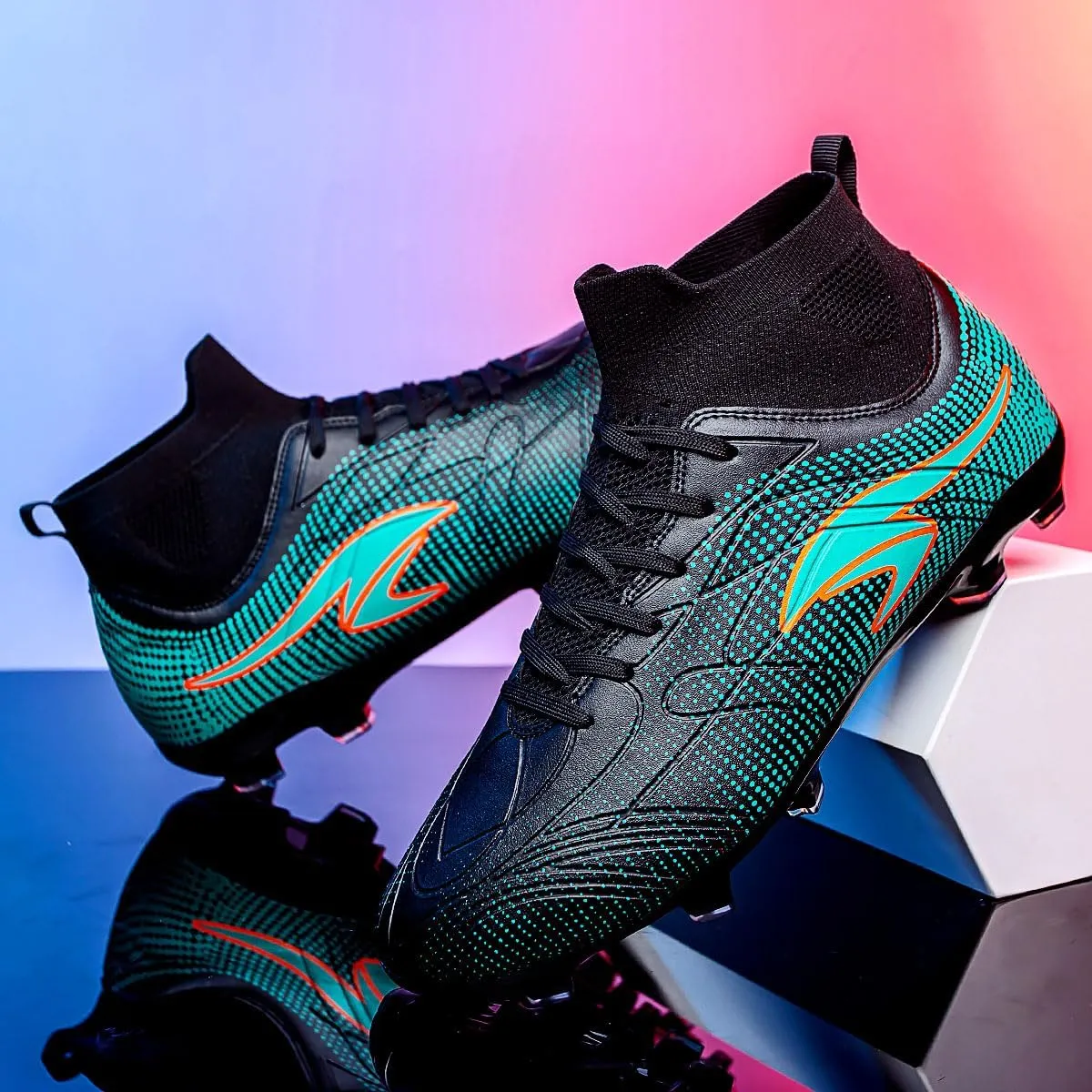 Men's Anti Slip and wear-Resistant Soccer Shoes, Indoor and Outdoor Artificial Turf Training Football Shoes, Breathable and Comfortable