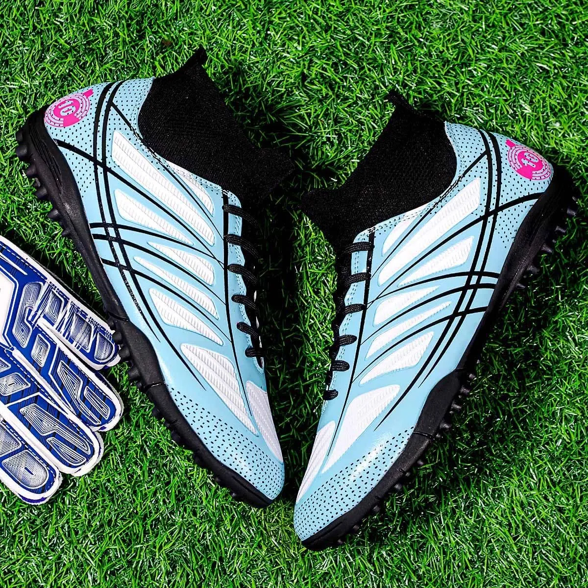 Men's Anti Slip and wear-Resistant Soccer Shoes, Outdoor Lightweight high top Training Football Shoes.