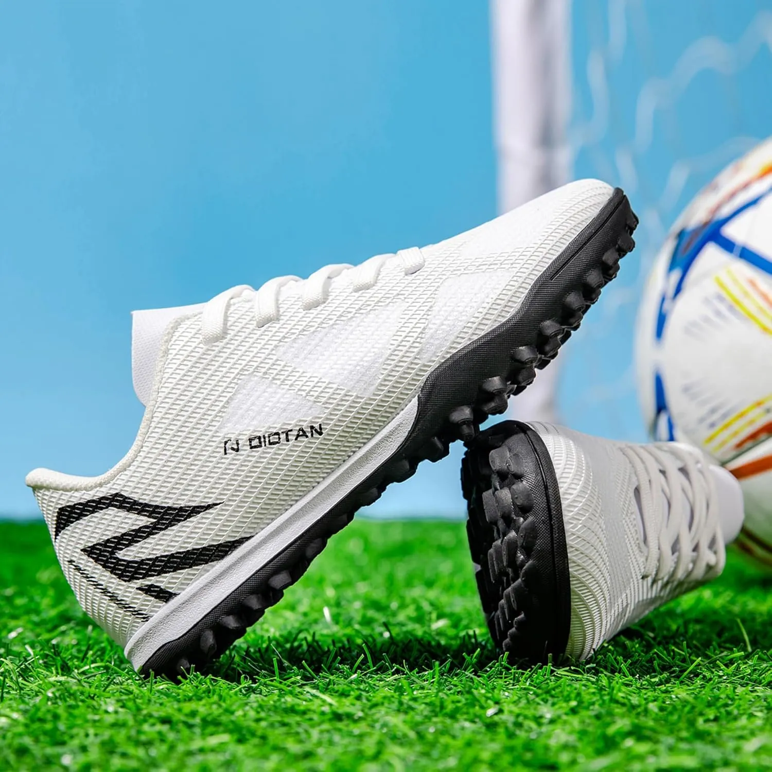 Men's Football Shoes, high top Stable Anti Slip Studs, Professional Indoor and Outdoor Competition Training