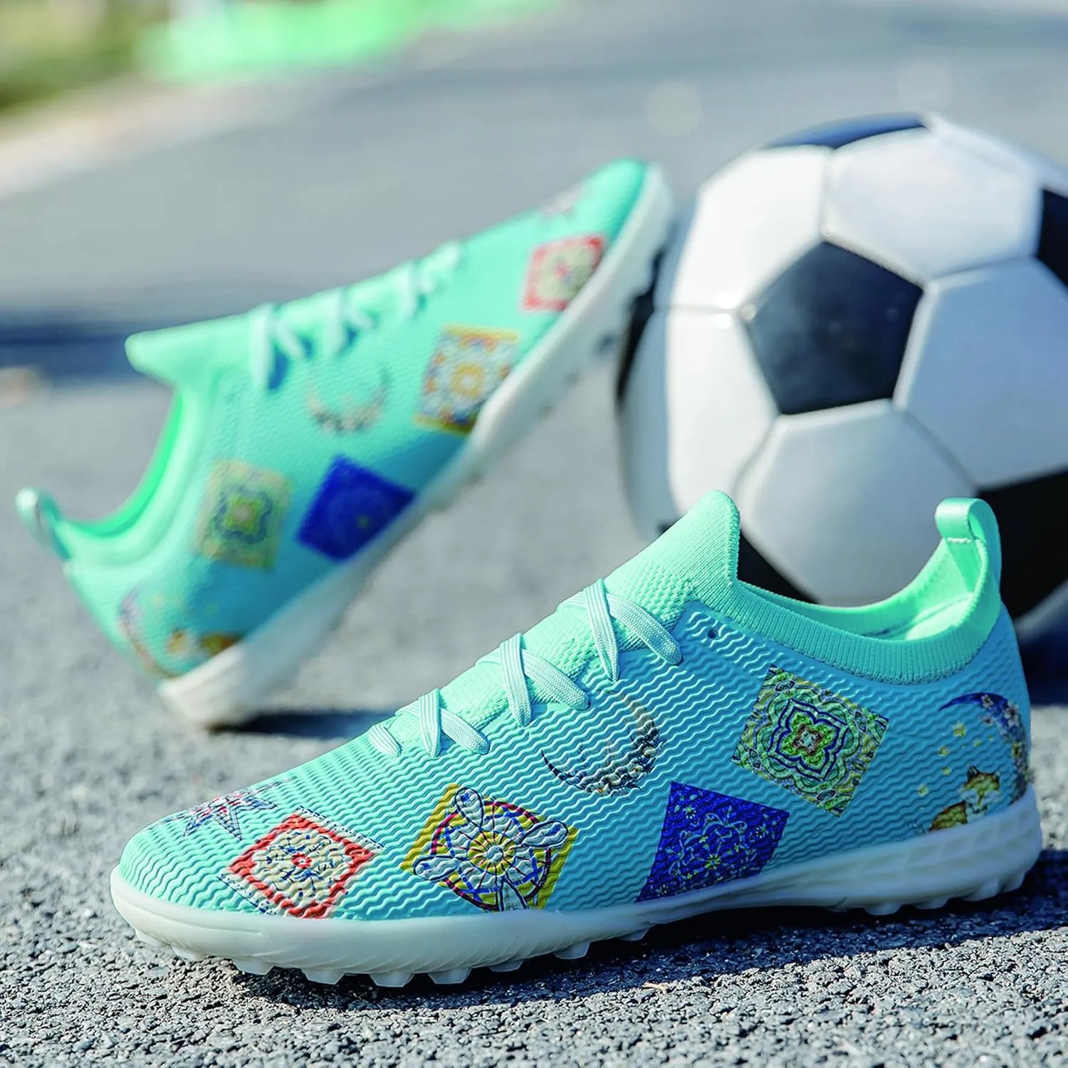 Men's Football Shoes, Indoor and Outdoor Artificial Field Shoes, Low top, Medium Width Version, Training Football Boots