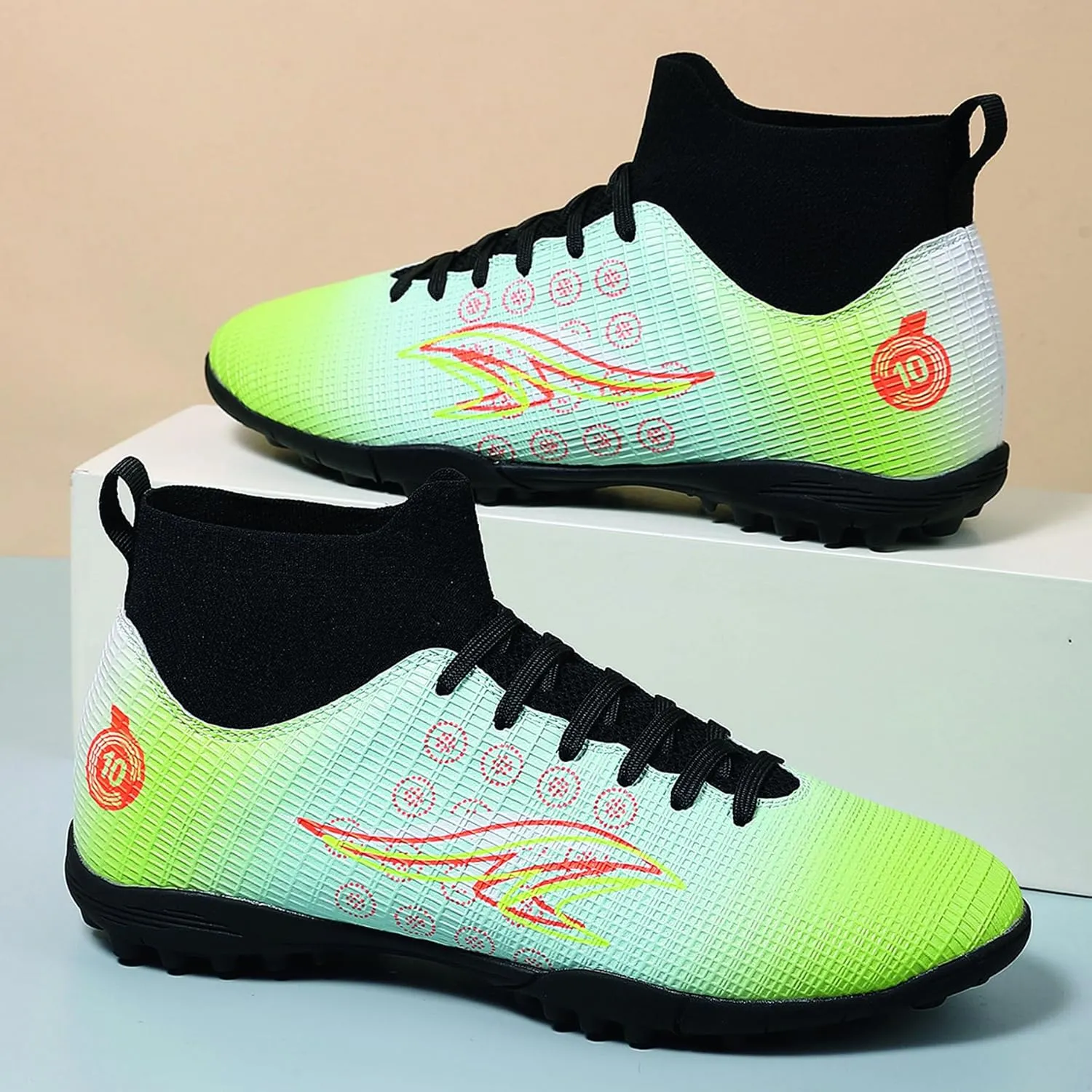 Men's high top Breathable Soccer Shoes, Lightweight lace up Sports Shoes, Indoor and Outdoor Football Shoes