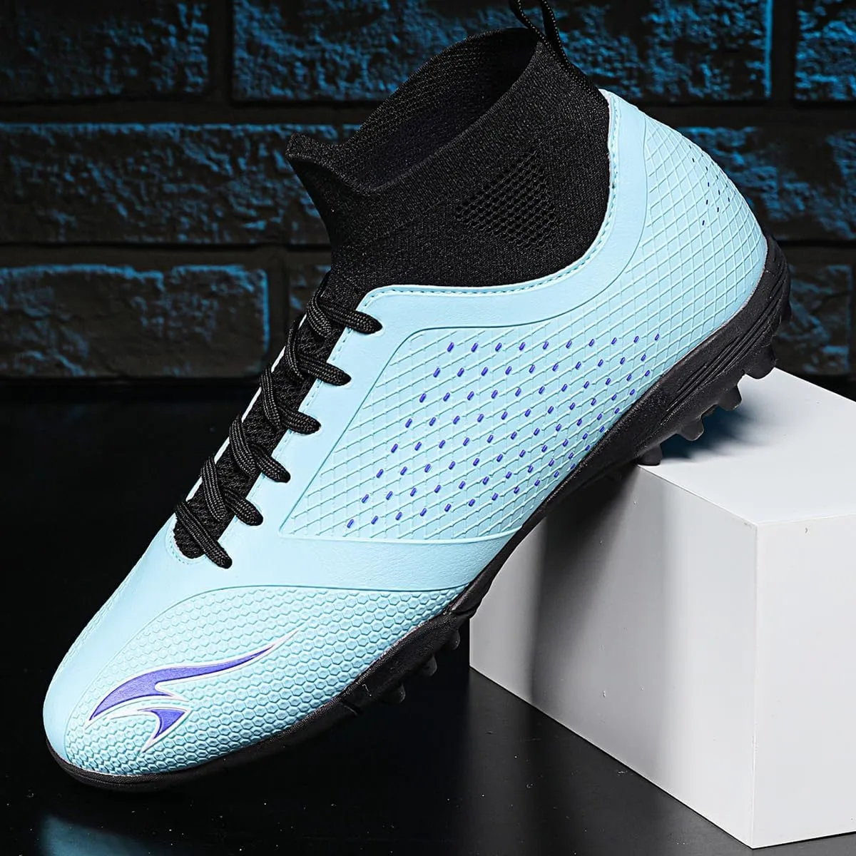 Men's high top Soccer Shoes, Suitable for Professional Match Training, can be Worn Indoors and Outdoors, Breathable and Lightweight