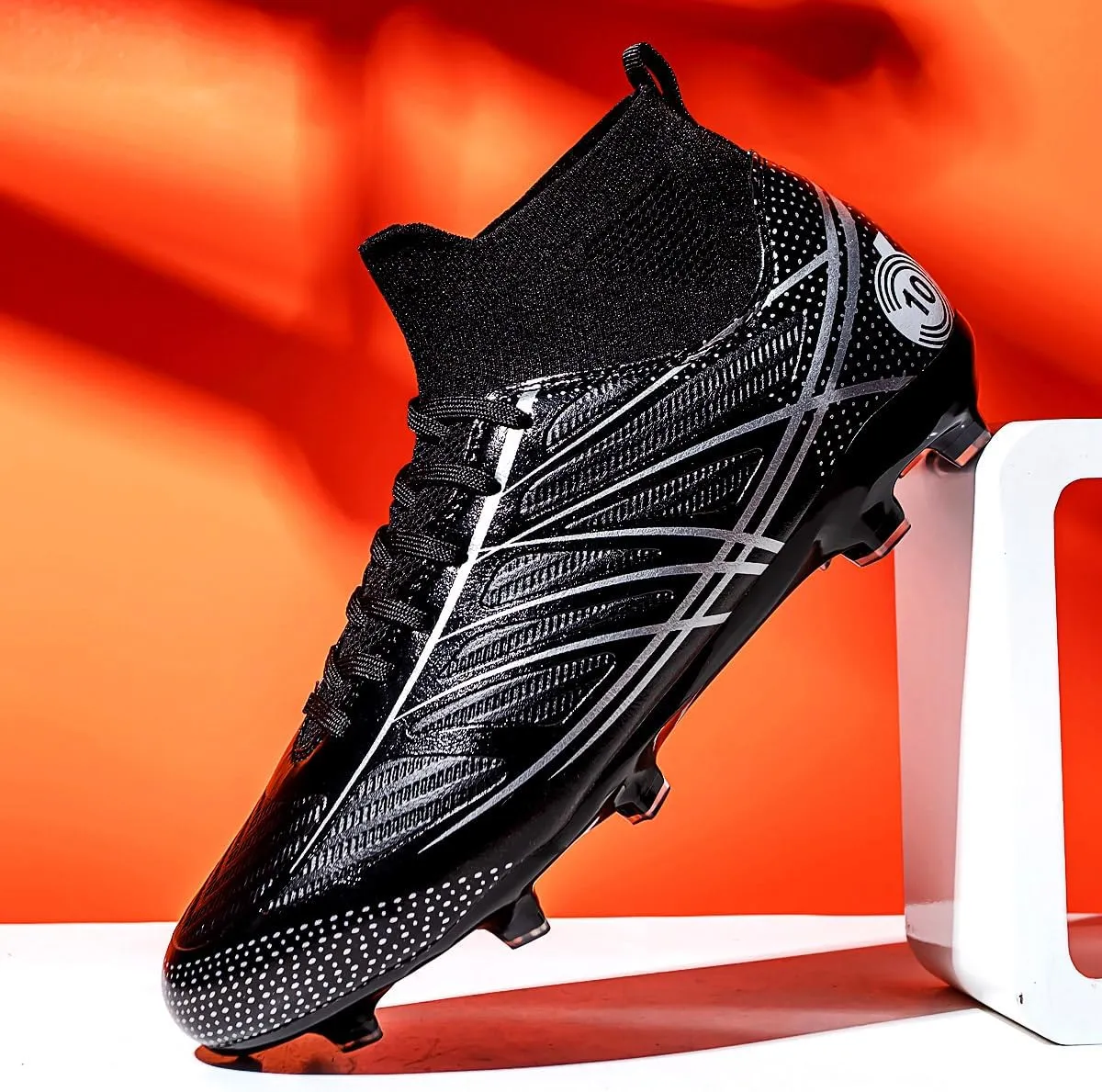 Men's Professional Competition Soccer Shoes, Artificial Turf Anti Slip Training Football Shoes, Lightweight and Flexible.