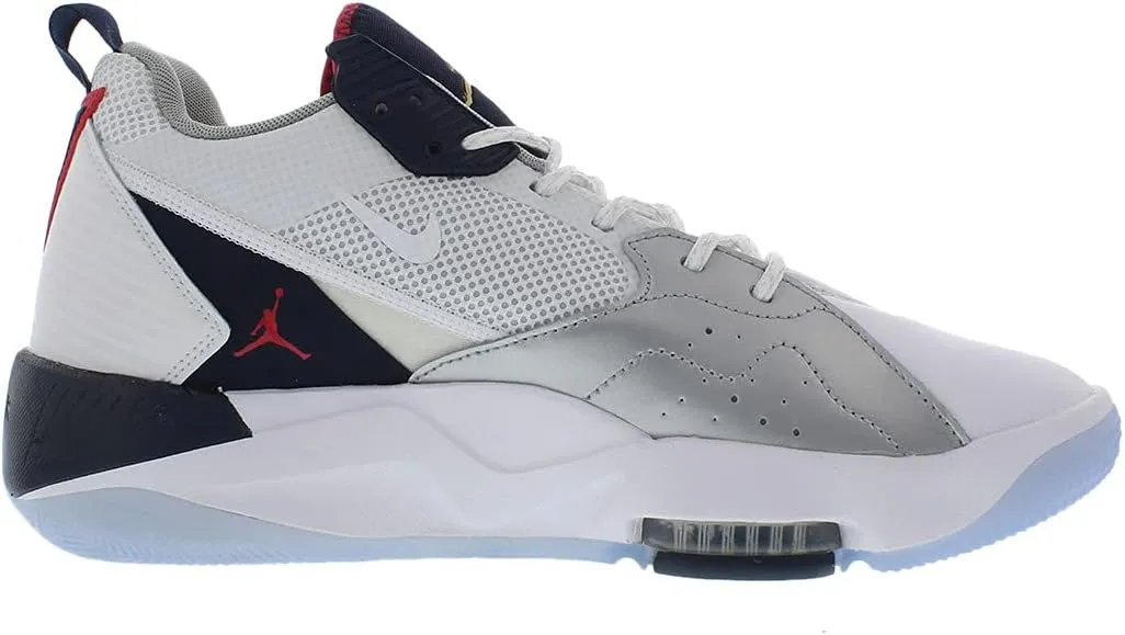 Nike Men's Basketball Shoe