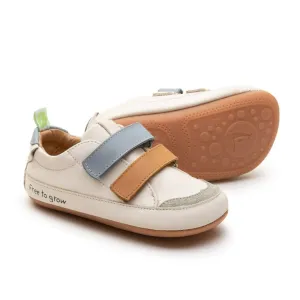 Tip Toey Joey Girl's and Boy's Bossy Play Sneakers, Tapioca/Hay/Tide Blue